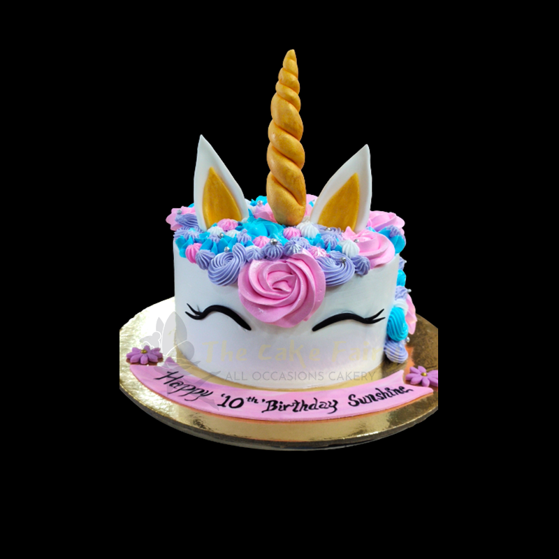 Fancy Rainbow Unicorn Cake (+ Confetti Cake Recipe)
