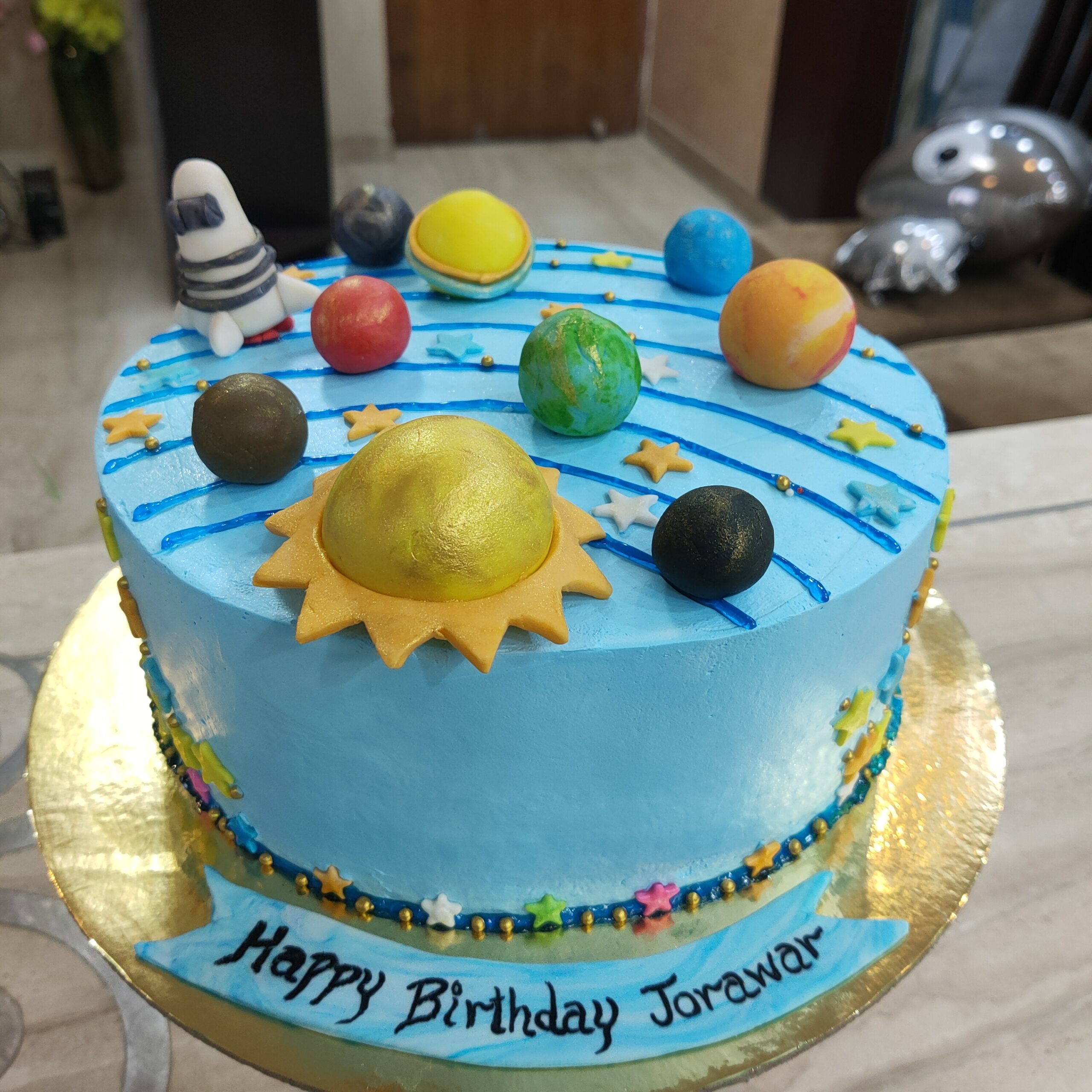 Planet solar system cake | Solar system cake, Planet birthday, Themed birthday  cakes